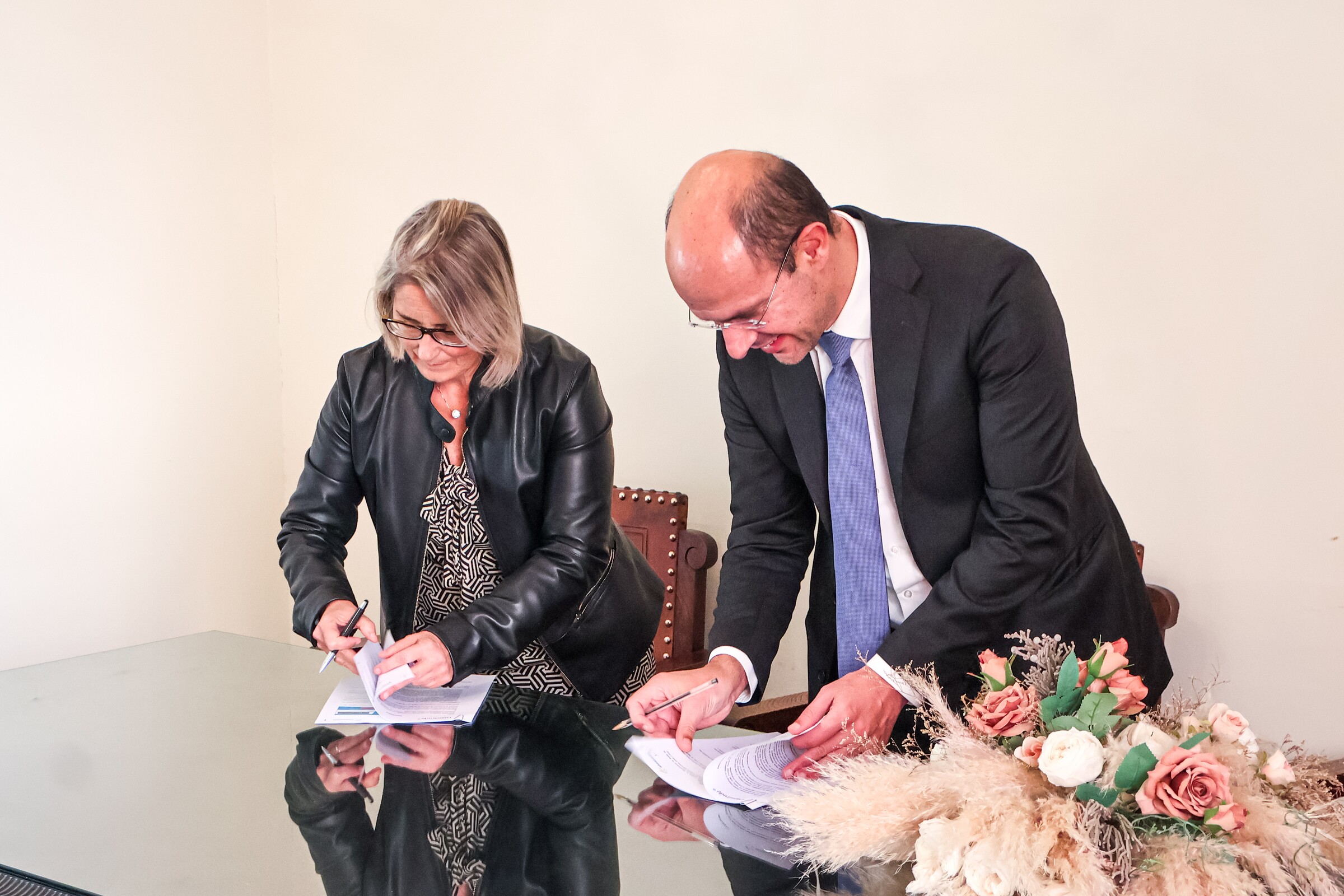 Município Reforça Parceria com a Associação Dignitude para Alargar Apoio no Acesso a Medicamentos