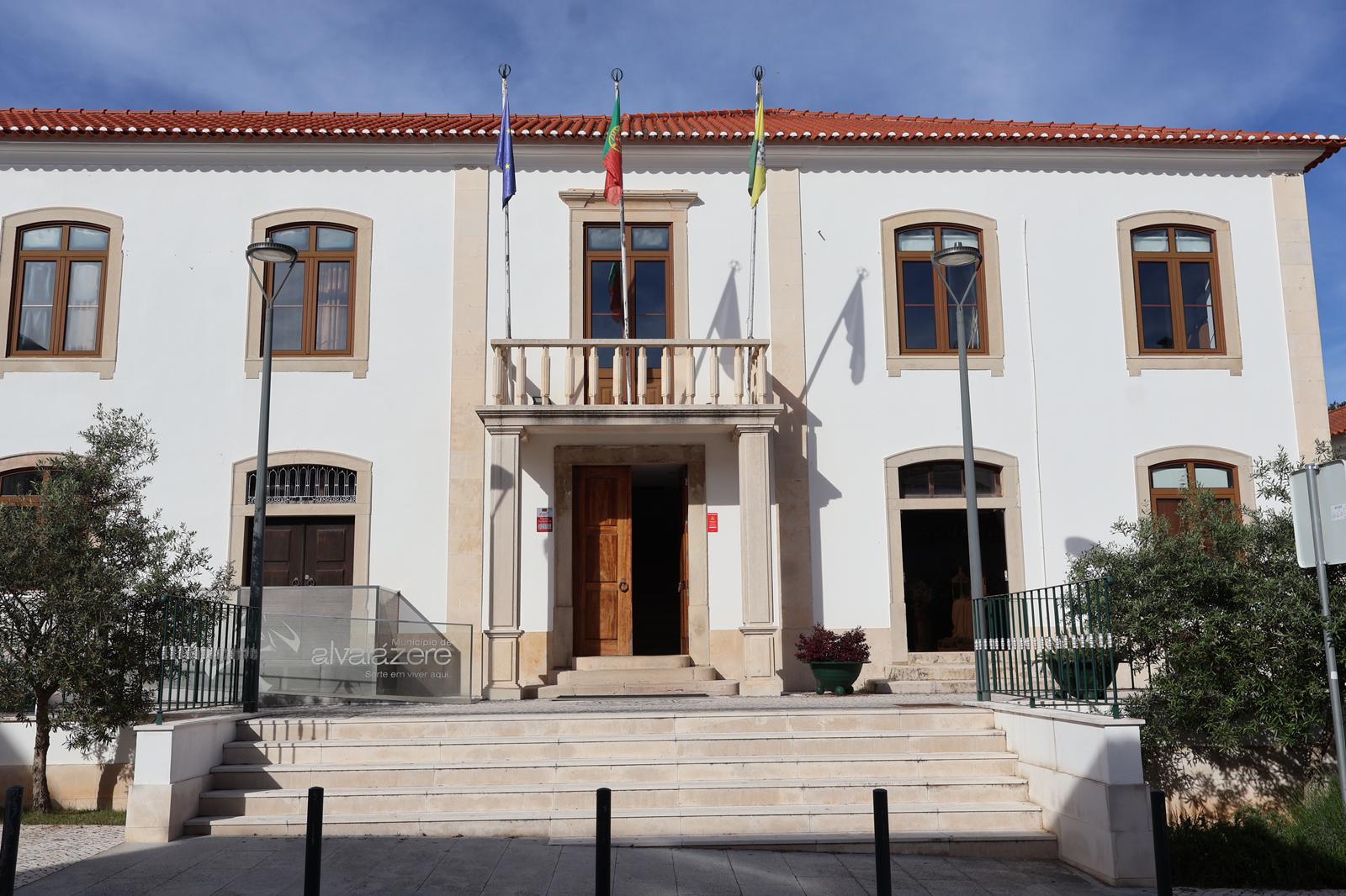 Encerramento dos Espaços Municipais