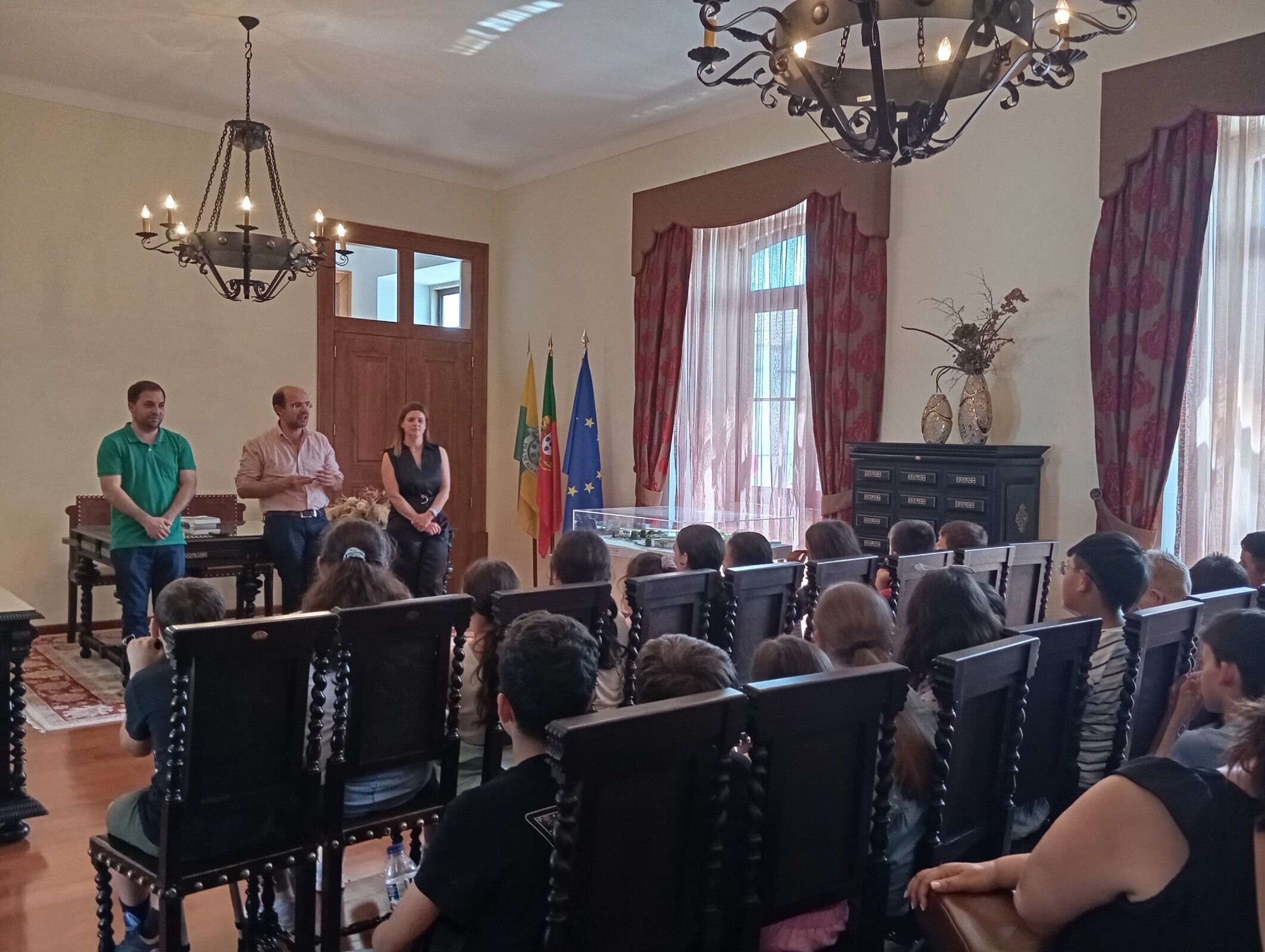 Atividades de Enriquecimento Curricular do Mês de Maio